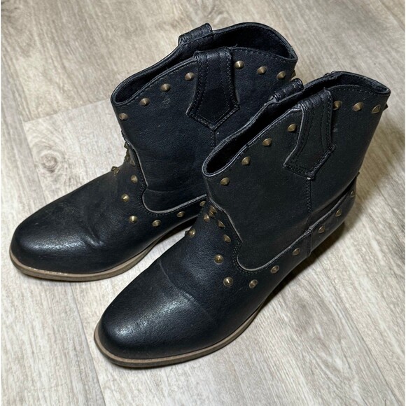 Size 8 women’s rampage boots like new western style - Picture 4 of 6